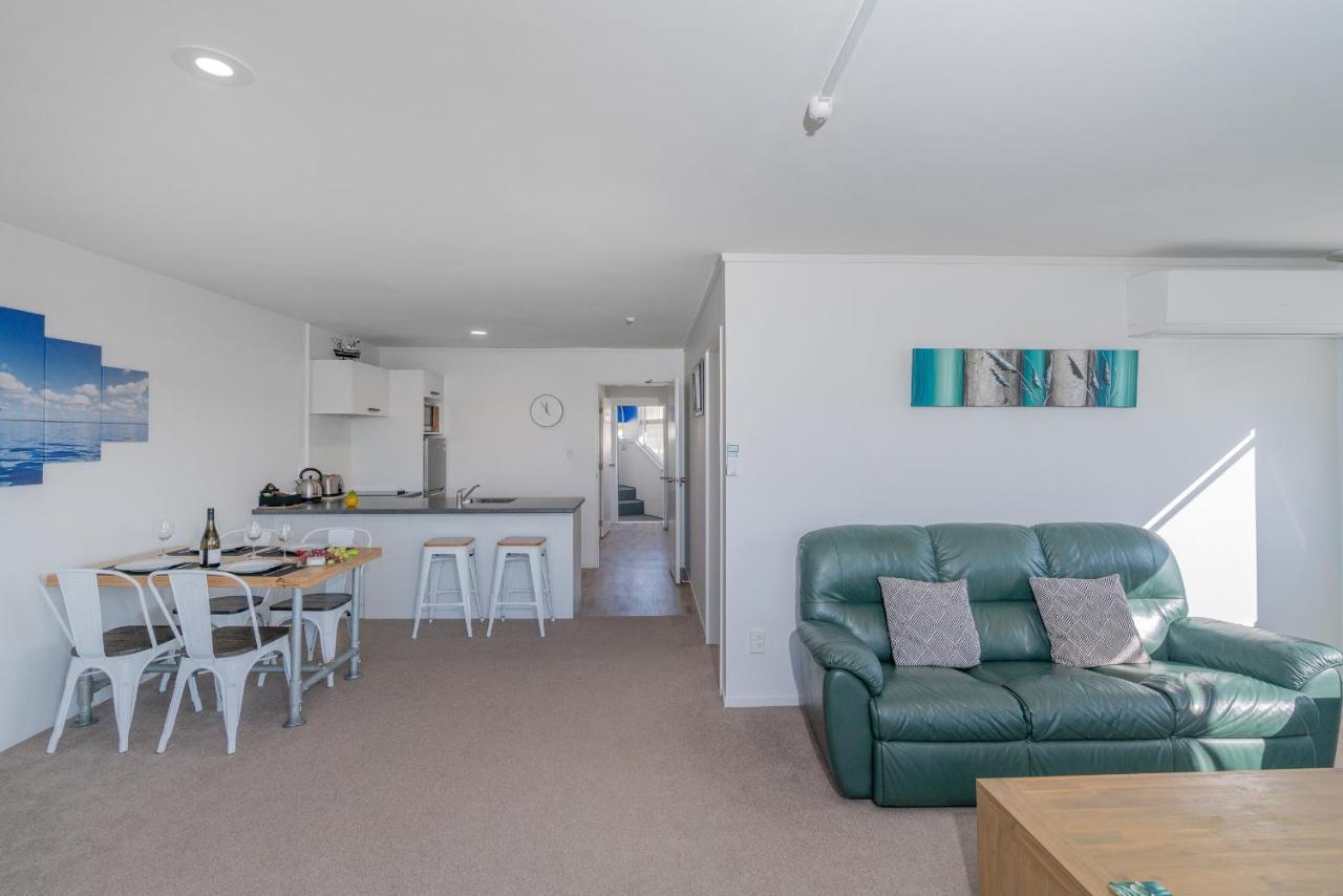 Waterfront Apartments Whitianga Luaran gambar