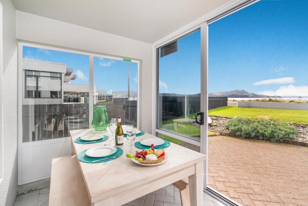 Waterfront Apartments Whitianga Luaran gambar